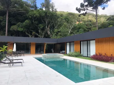 Casa de Condomínio com 5 Quartos à venda, 3700m² no Pedro do Rio, Petrópolis