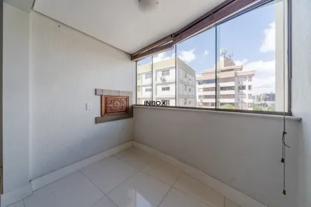 Apartamento com 2 Quartos à venda, 77m² no Menino Deus, Porto Alegre