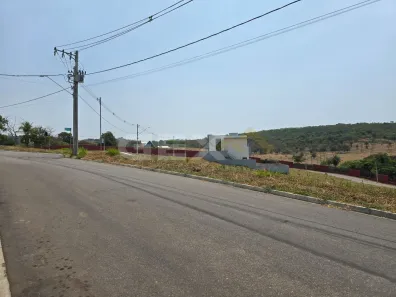 Lote/Terreno à venda, 923m² no João Antônio Gonçalves, Divinópolis