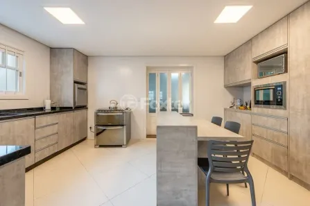 Casa com 4 Quartos à venda, 419m² no Chácara das Pedras, Porto Alegre