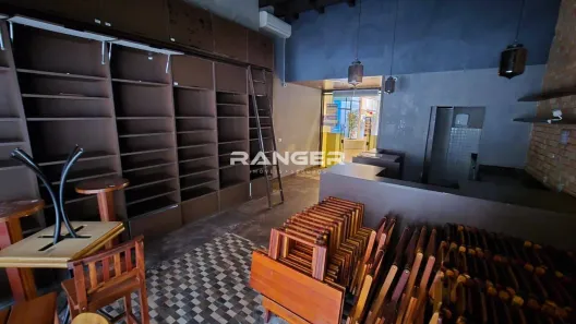 Ponto Comercial à venda, 76m² no Vila Mathias, Santos