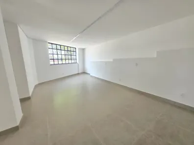 Sala Comercial para alugar, 50m² no Vila Bossi, Louveira