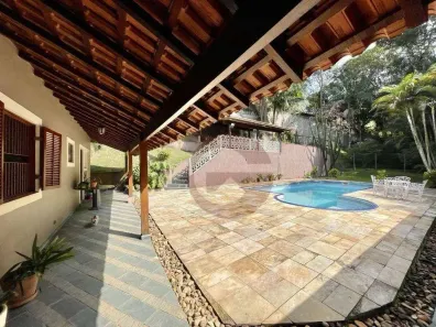 Casa de Condomínio com 3 Quartos para alugar, 321m² no Chácara dos Lagos, Carapicuíba