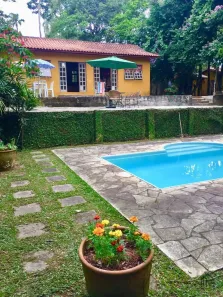 Fazenda/Sítio com 3 Quartos à venda, 180m² no Água Espraiada (Caucaia do Alto), Cotia