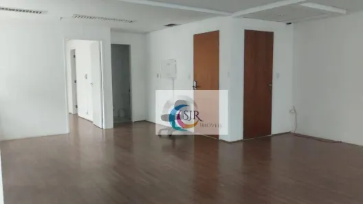 Sala Comercial à venda, 120m² no Vila Olímpia, São Paulo