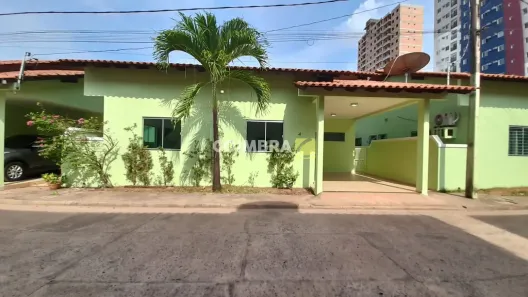 Casa com 3 Quartos para alugar, 100m² no Caranazal, Santarém