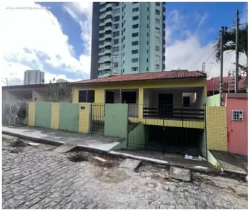 Casa com 3 Quartos para venda ou aluguel, 240m² no Mirante, Campina Grande