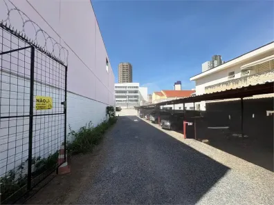 Lote/Terreno à venda, 1645m² no Vila Leão, Sorocaba
