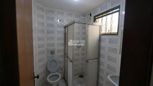 Apartamento com 2 Quartos para alugar, 48m² no Olinda, Uberaba