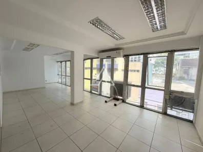 Sala Comercial para alugar, 80m² no Centro, Passo Fundo