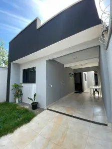 Casa com 3 Quartos à venda, 105m² no Setor Pai Eterno, Trindade