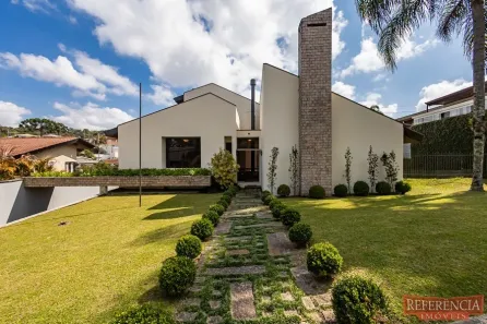Casa de Condomínio com 3 Quartos para alugar, 477m² no São Lourenço, Curitiba