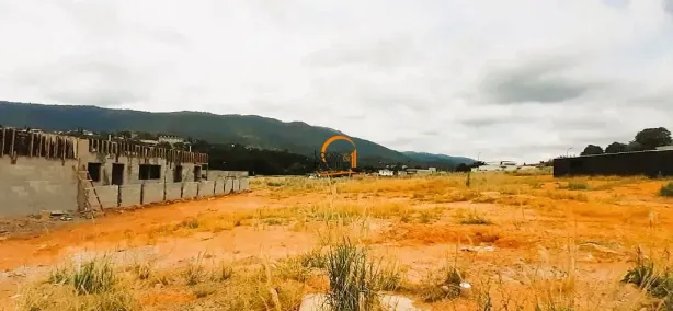 Lote/Terreno à venda, 360m² no San Fernando Valley, Atibaia