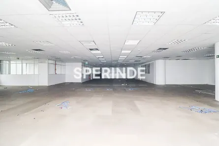 Sala Comercial para alugar, 790m² no Centro Histórico, Porto Alegre