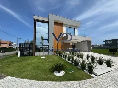 Casa com 4 Quartos à venda, 397m² no Ogiva, Cabo Frio