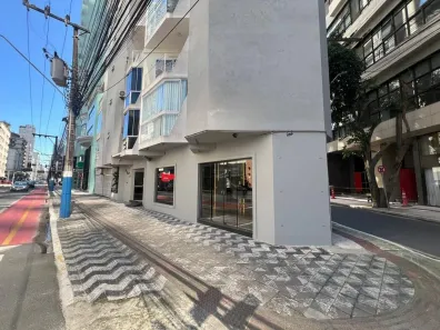 Sala Comercial para alugar, 70m² no Centro, Balneário Camboriú
