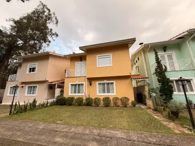 Sobrado com 4 Quartos para alugar, 300m² no Vila São Silvestre, São Paulo