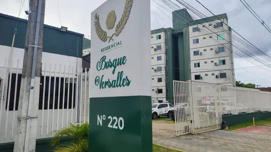 Apartamento com 2 Quartos para alugar, 52m² no Quarenta Horas (Coqueiro), Ananindeua