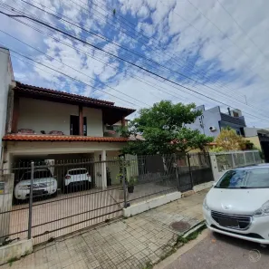 Casa com 4 Quartos à venda, 213m² no Balneário, Florianópolis