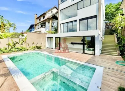 Casa com 4 Quartos à venda, 484m² no São Paulo II, Cotia