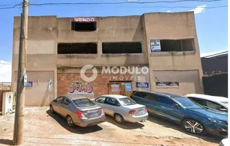 Galpão/Depósito/Armazém à venda, 992m² no Santa Luzia, Uberlândia