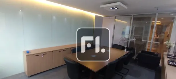 Sala Comercial à venda, 196m² no Cidade Monções, São Paulo