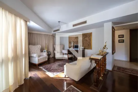 Apartamento com 3 Quartos à venda, 244m² no Moinhos de Vento, Porto Alegre