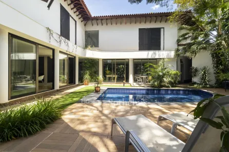 Casa com 4 Quartos à venda, 659m² no Alto de Pinheiros, São Paulo