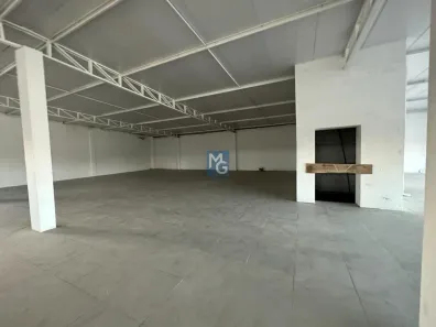 Prédio Comercial para alugar, 2800m² no Imbiribeira, Recife