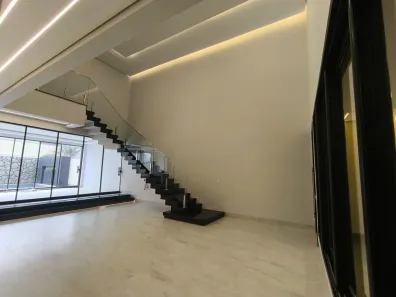 Casa com 4 Quartos à venda, 365m² no Esperança, Londrina