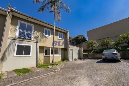 Sobrado com 3 Quartos à venda, 87m² no Capão Raso, Curitiba