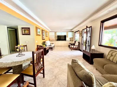 Casa com 5 Quartos à venda, 400m² no Barra da Tijuca, Rio de Janeiro