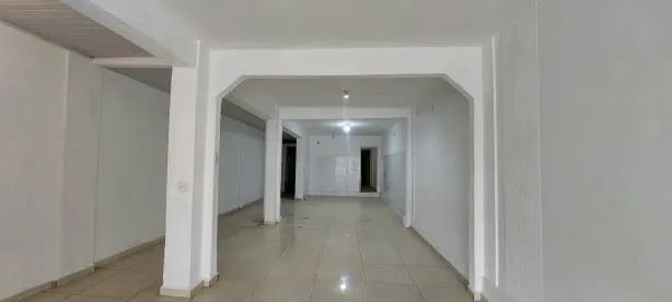 Ponto Comercial para alugar, 120m² no Bosque dos Eucaliptos, São José dos Campos