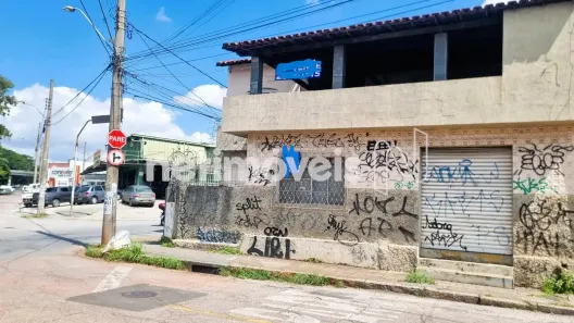 Ponto Comercial com 6 Quartos à venda, 325m² no Padre Eustáquio, Belo Horizonte