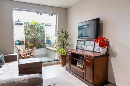 Casa com 3 Quartos à venda, 130m² no Catumbi, São Paulo