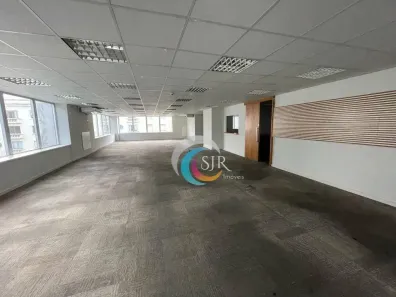 Sala Comercial para alugar, 430m² no Cerqueira César, São Paulo