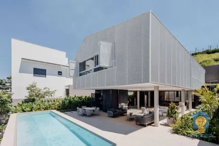 Casa de Condomínio com 4 Quartos à venda, 483m² no Paisagem Renoir, Cotia