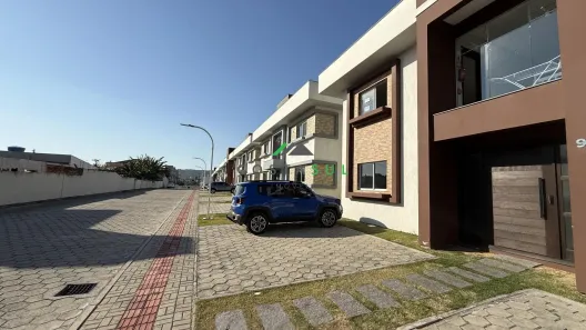 Apartamento com 2 Quartos à venda, 72m² no Ambrósio, Garopaba