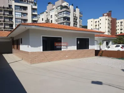 Casa com 4 Quartos à venda, 504m² no Córrego Grande, Florianópolis