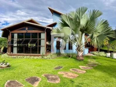 Fazenda/Sítio com 3 Quartos à venda, 350m² no Área Rural de Conselheiro Lafaiete, Conselheiro Lafaiete