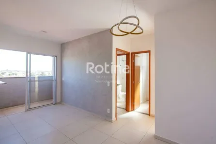 Apartamento com 2 Quartos à venda, 48m² no Jardim Holanda, Uberlândia