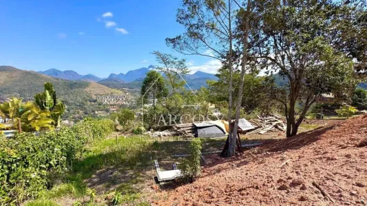 Lote/Terreno à venda, 1300m² no Nogueira, Petrópolis