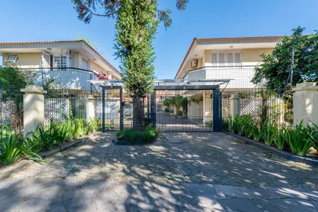 Casa de Condomínio com 4 Quartos à venda, 193m² no Jardim Isabel, Porto Alegre