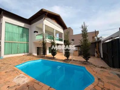 Casa de Condomínio com 2 Quartos à venda, 320m² no Residencial Lago Sul, Bauru