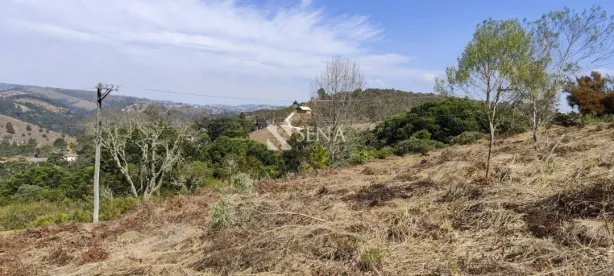Lote/Terreno à venda, 1600m² no Gran Ville, Campos do Jordão
