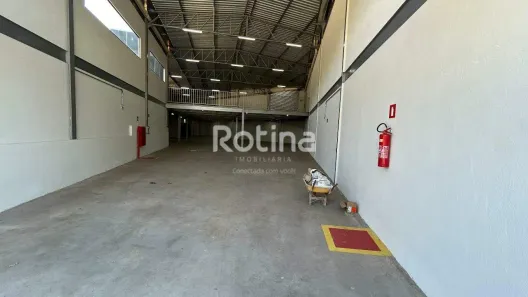 Galpão/Depósito/Armazém para alugar, 193m² no Luizote de Freitas, Uberlândia
