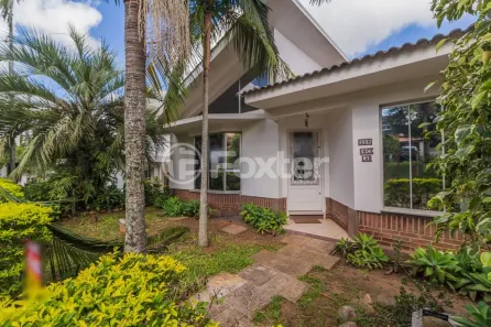 Casa de Condomínio com 4 Quartos à venda, 300m² no São Lucas, Viamão