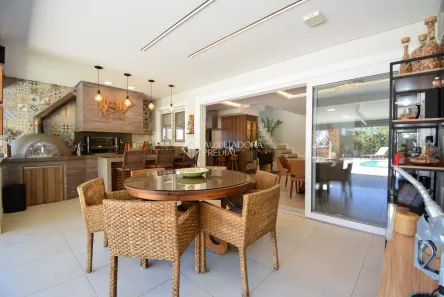 Casa de Condomínio com 4 Quartos à venda, 251m² no Santo Antônio de Lisboa, Florianópolis
