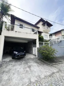 Casa de Condomínio com 3 Quartos à venda, 220m² no Badu, Niterói