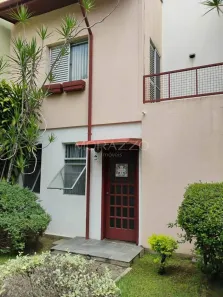 Sobrado com 3 Quartos à venda, 130m² no Jardim Santa Maria, Jacareí